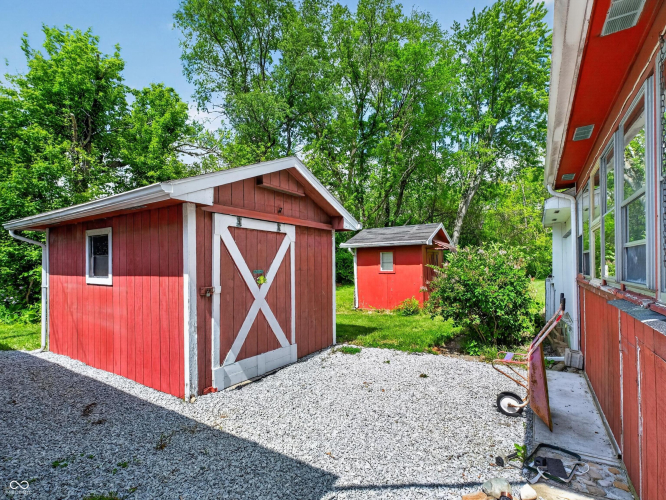 Listing Image 36