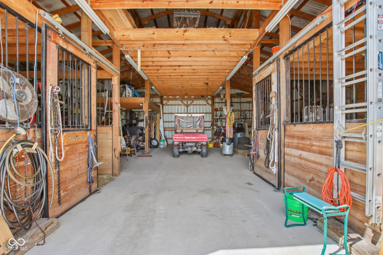 Listing Image 42