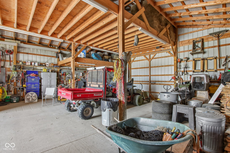 Listing Image 43