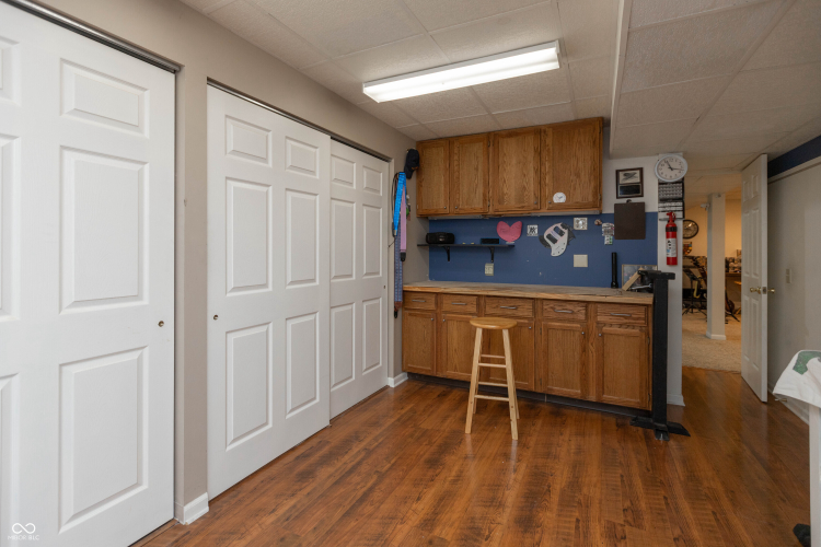 Listing Image 27