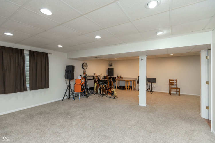 Listing Image 29