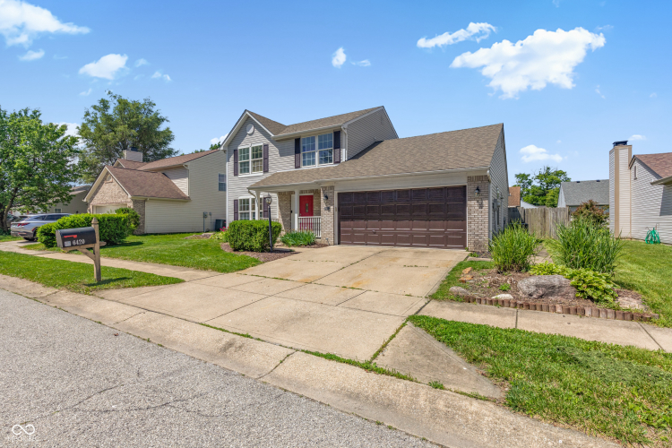 Listing Image 4