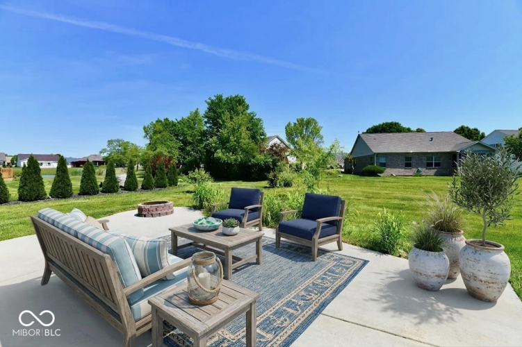 Listing Image 53
