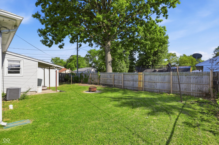 Listing Image 28