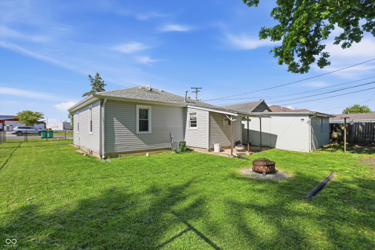Listing Image 29