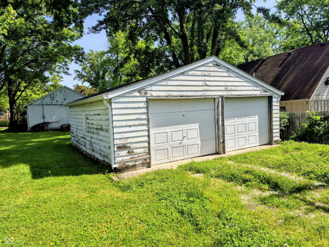 Listing Image 2