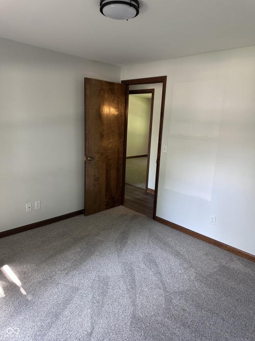 Listing Image 53