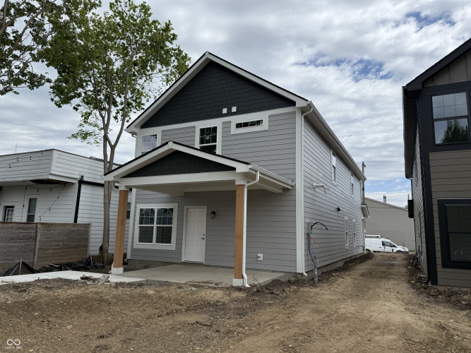 Listing Image 21