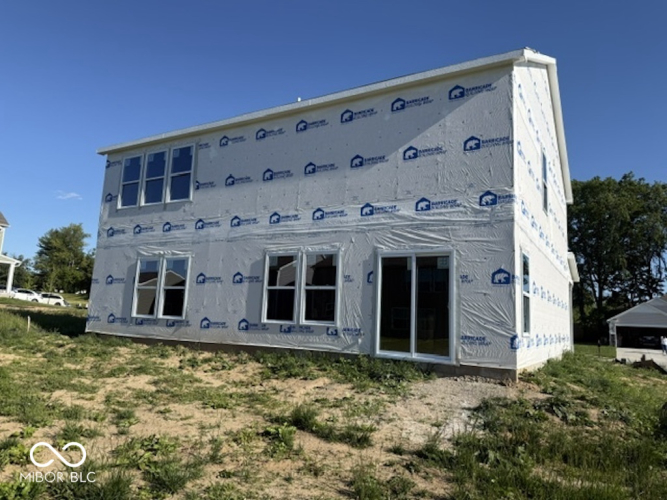 Listing Image 4