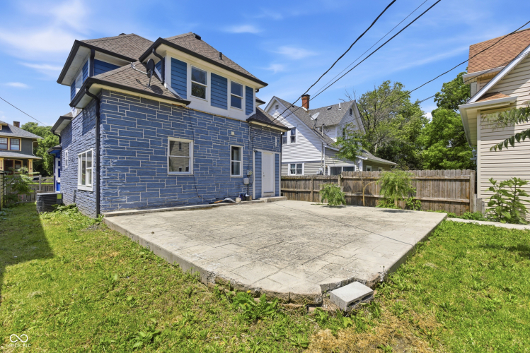 Listing Image 36
