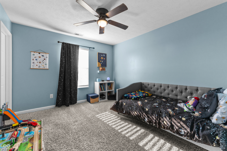 Listing Image 45