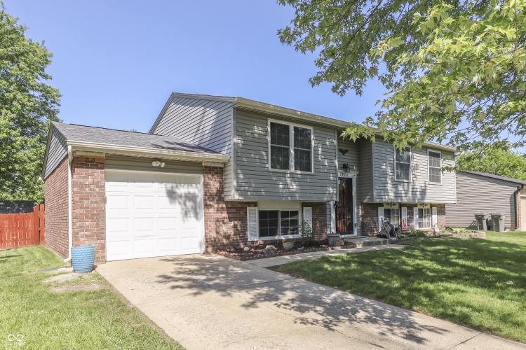 Listing Image 3