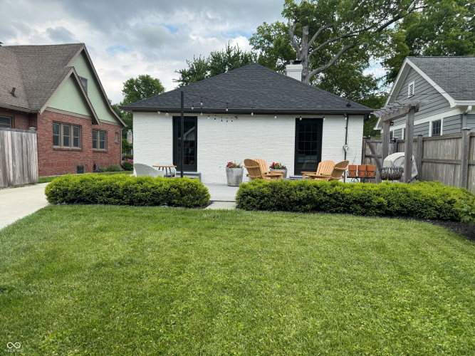 Listing Image 14