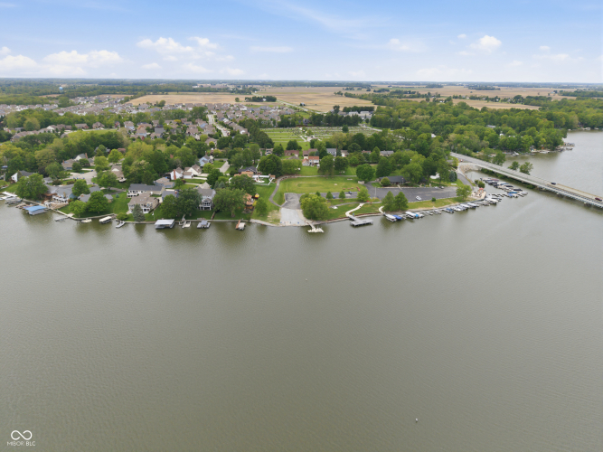 Listing Image 43
