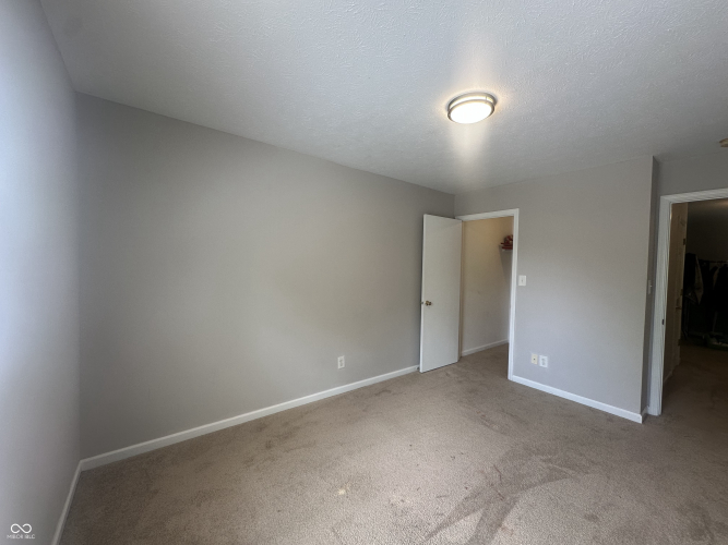 Listing Image 30
