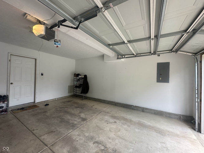 Listing Image 47