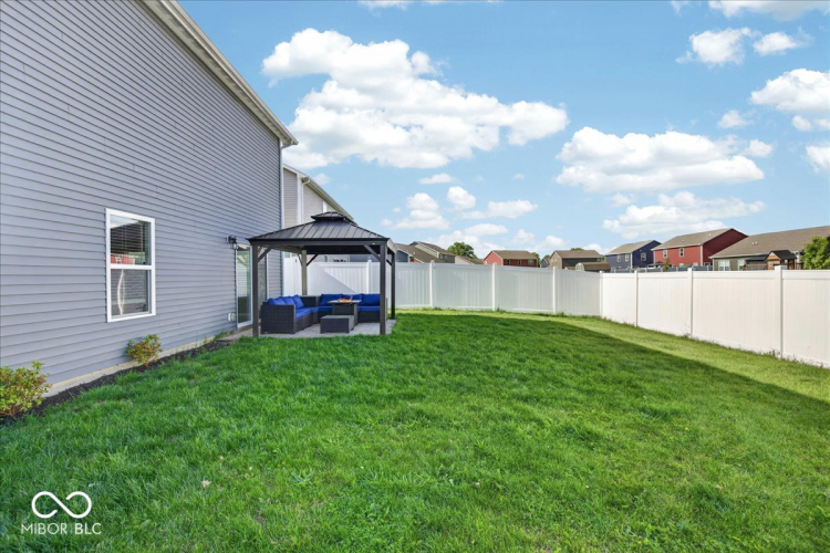 Listing Image 41