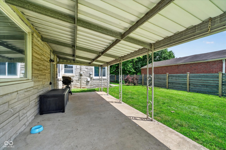 Listing Image 33
