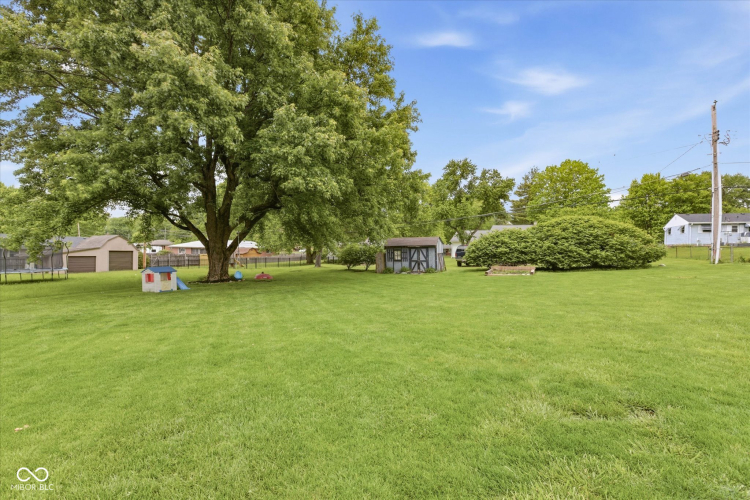 Listing Image 24