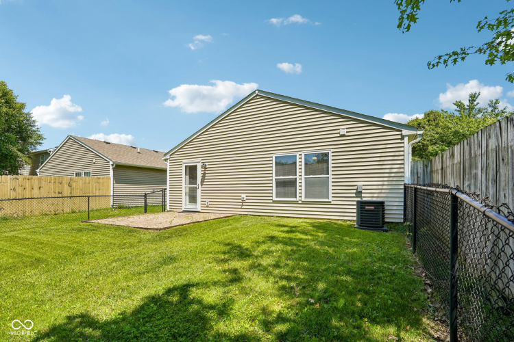 Listing Image 27
