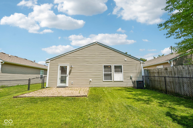 Listing Image 28