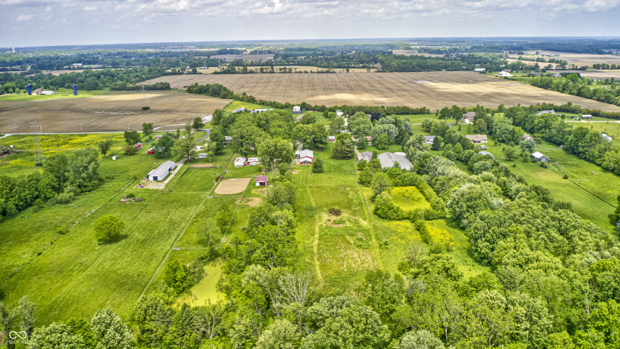 Listing Image 42