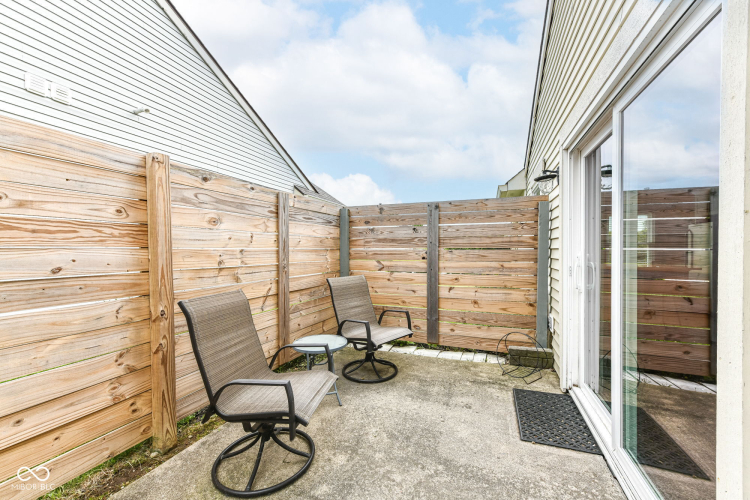 Listing Image 28