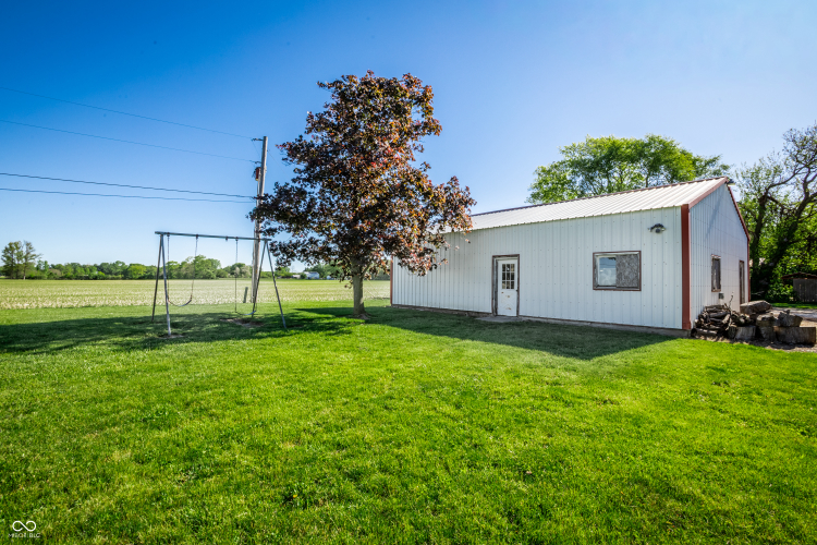 Listing Image 32