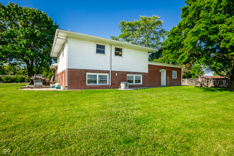 Listing Image 35
