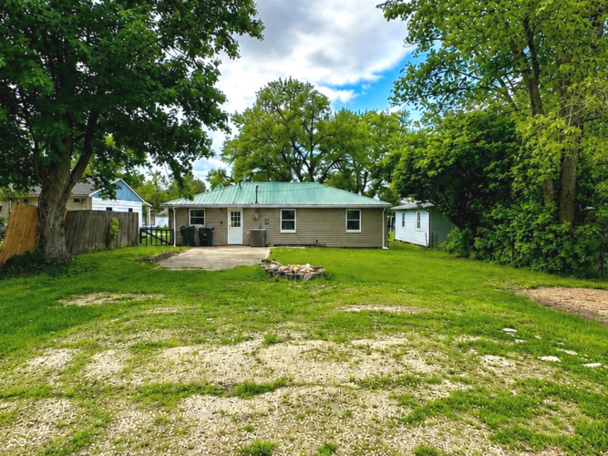 Listing Image 16