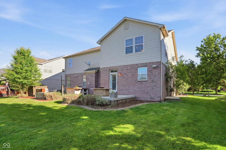 Listing Image 63