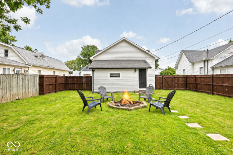 Listing Image 23