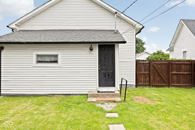 Listing Image 37
