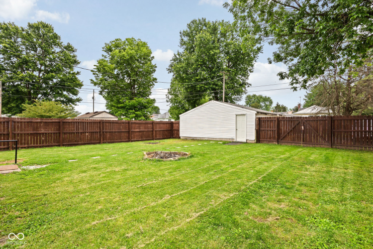 Listing Image 38