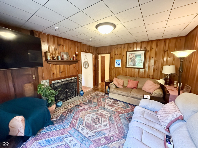 Listing Image 24