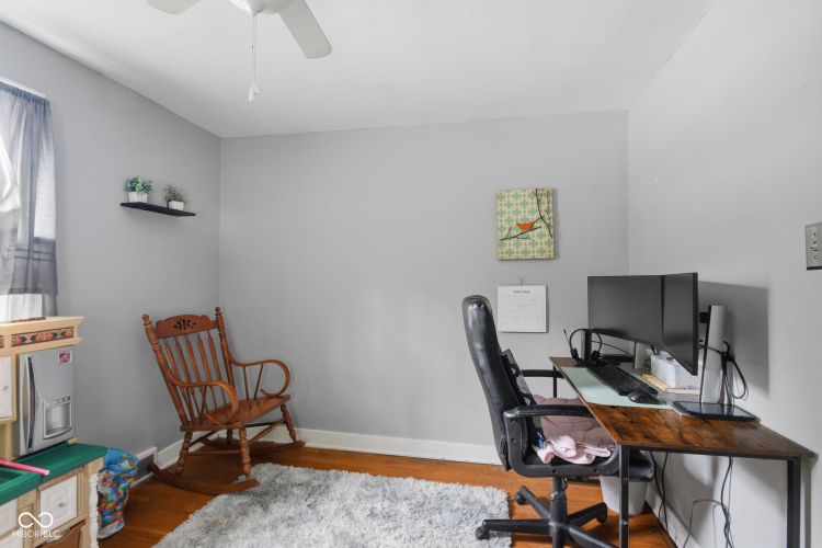 Listing Image 18
