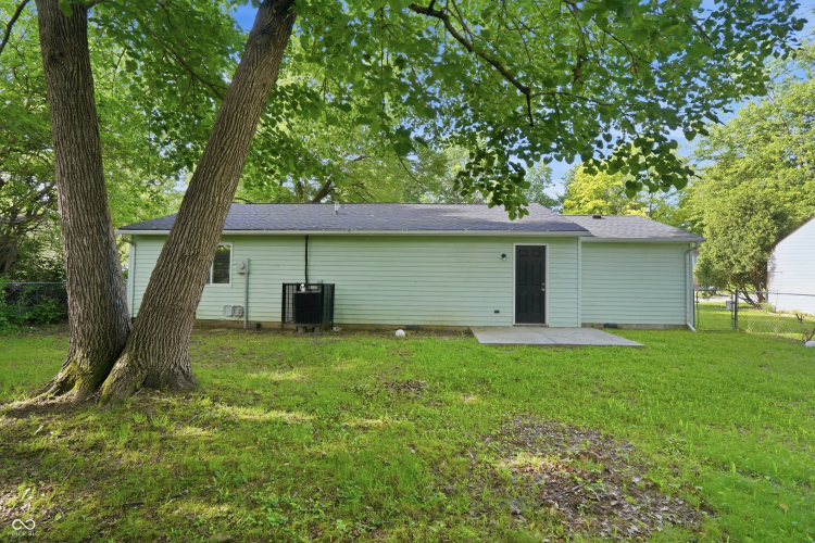 Listing Image 25