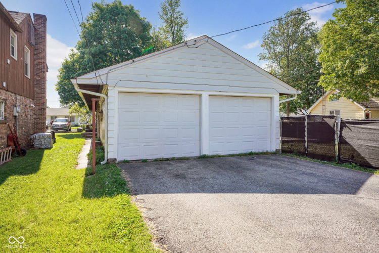 Listing Image 22