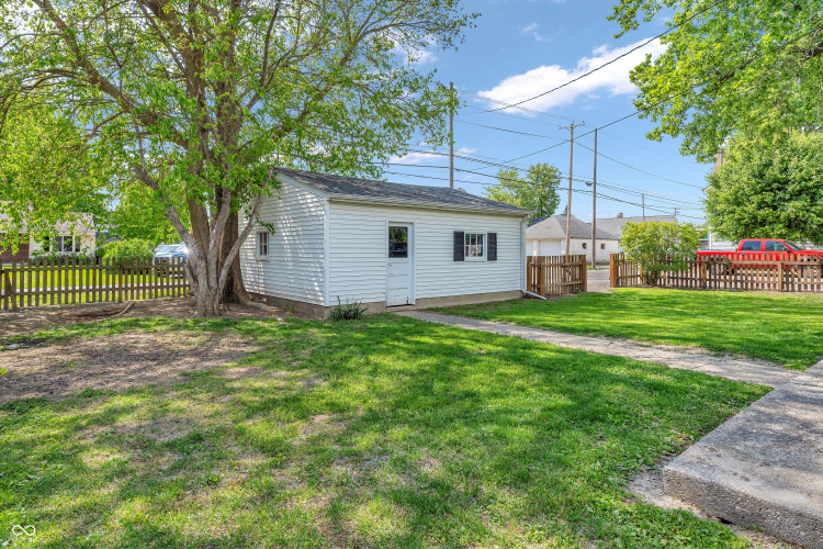 Listing Image 37