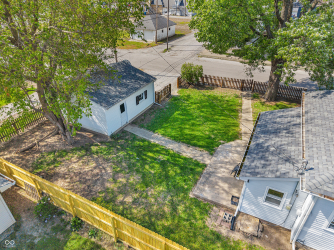 Listing Image 44