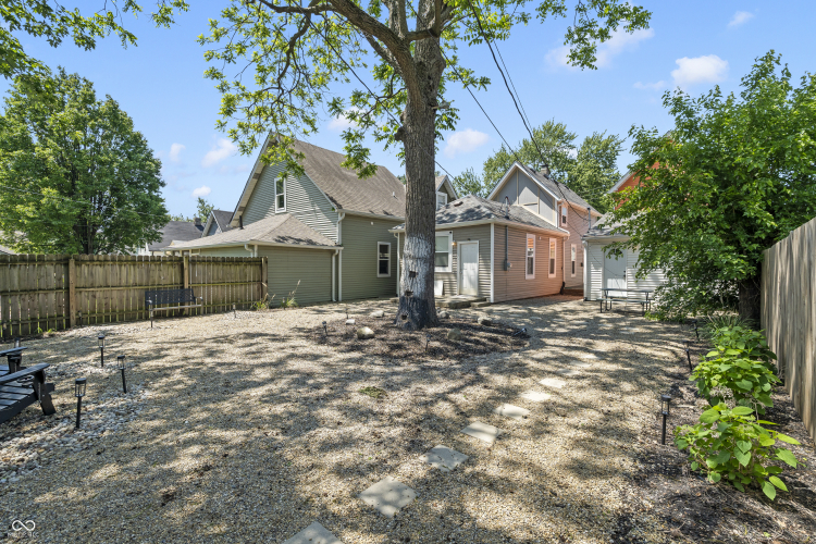 Listing Image 35