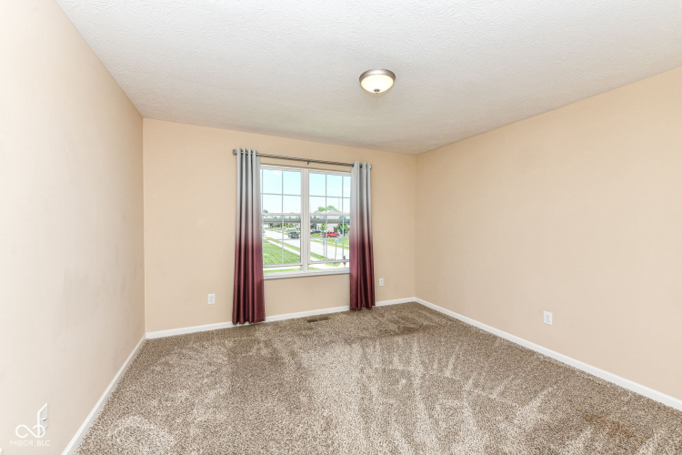 Listing Image 27