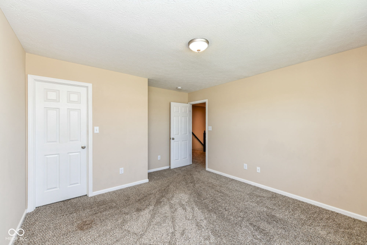 Listing Image 28