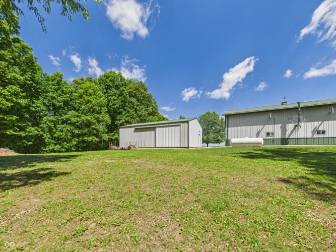 Listing Image 9