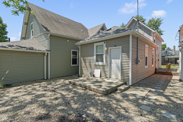Listing Image 24