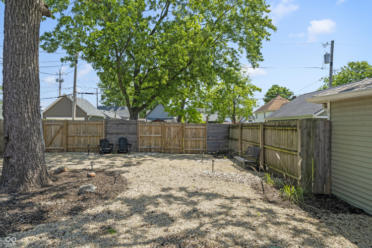 Listing Image 28