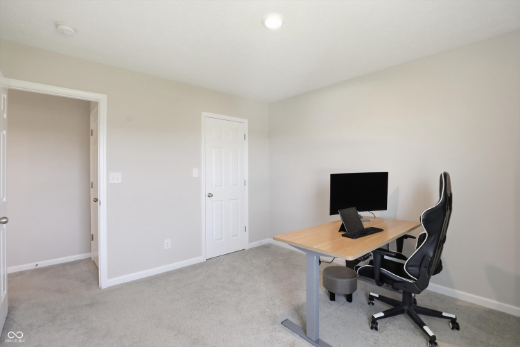 Listing Image 31