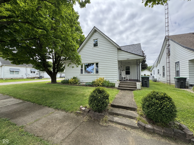 Listing Image 5