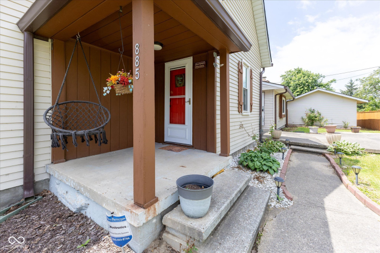 Listing Image 2