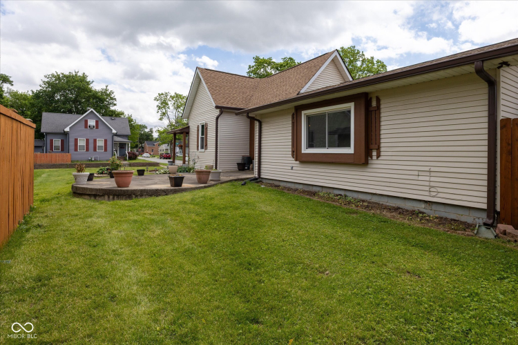 Listing Image 22